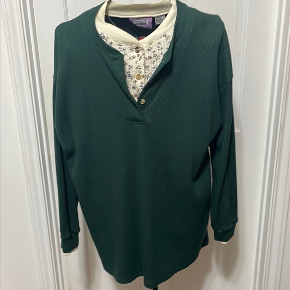 😎😎😎3 for 12$😎😎😎Premier Forest Green Polo with Floral Collar